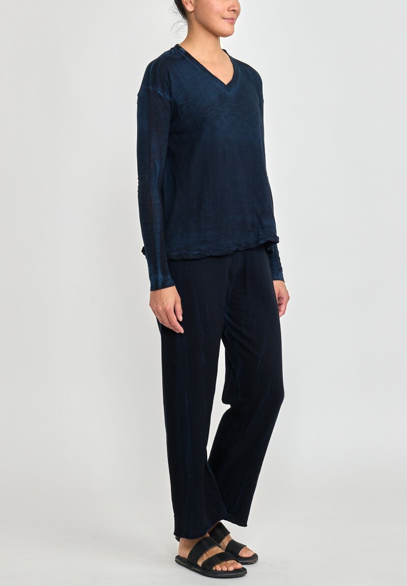 Gilda Midani Pattern Dyed Long Sleeve V-Neck Trapeze Tee in Last Blue