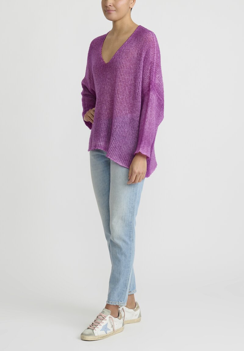 Avant Toi Loose Knit V-Neck Sweater in Orchid Purple	