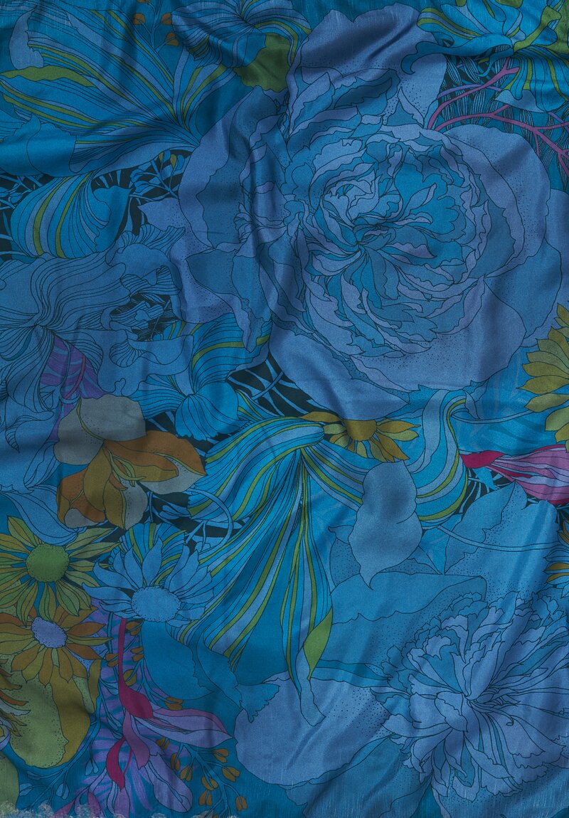 Avant Toi Cashmere Silk Quadrello Foulard Peonie Colorate Scarf in Blue
