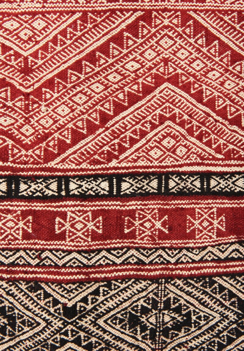Antique Bakhnoug Shawl, a Textile Art Masterpiece in Red, Black & Off White	