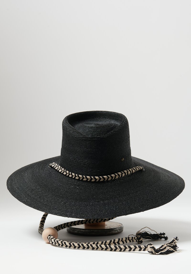 SuperDuper Wheat Straw Lasso II Fisher Santa Fe Hat in Black	