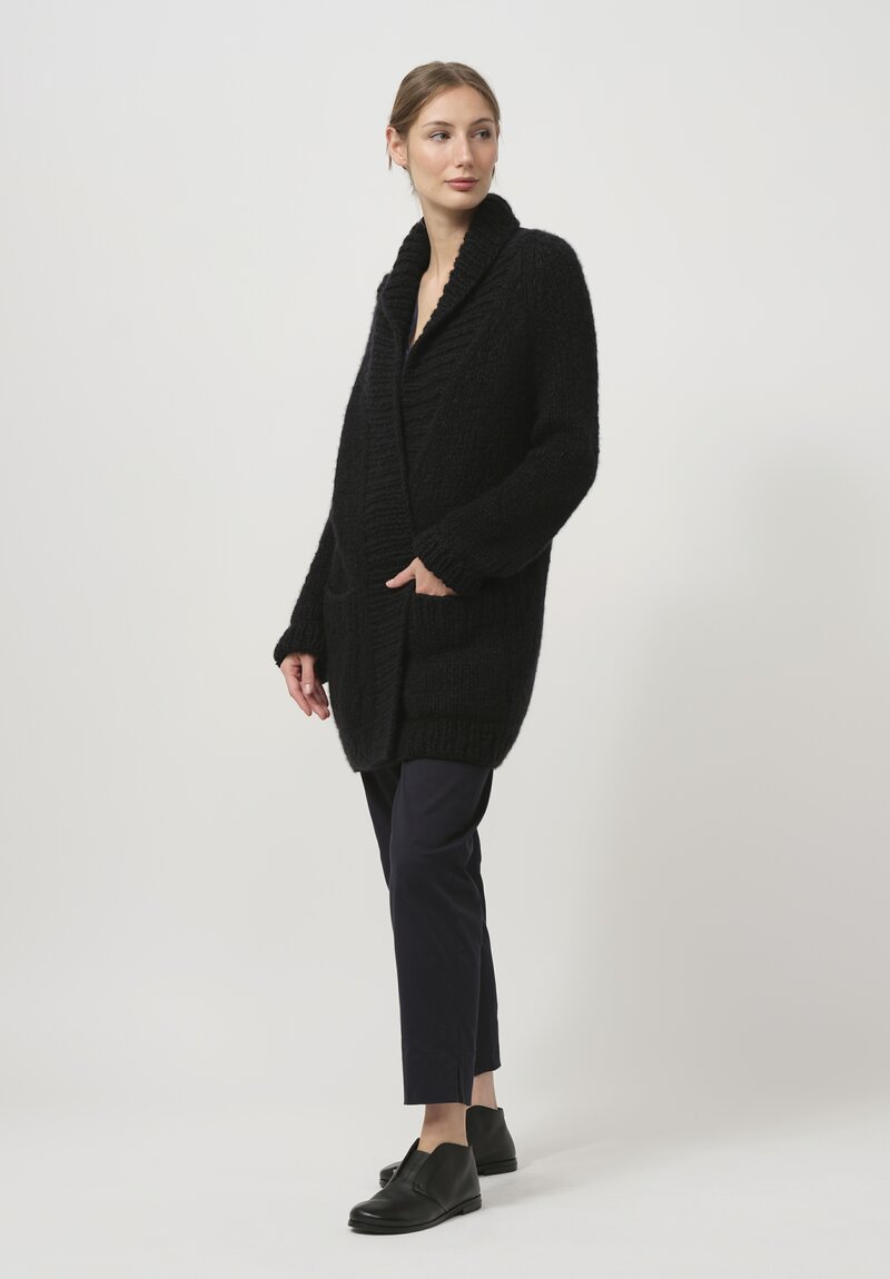 Wommelsdorff Hand-Knit Cashmere & Silk Ava Cardigan in Space Navy Blue	