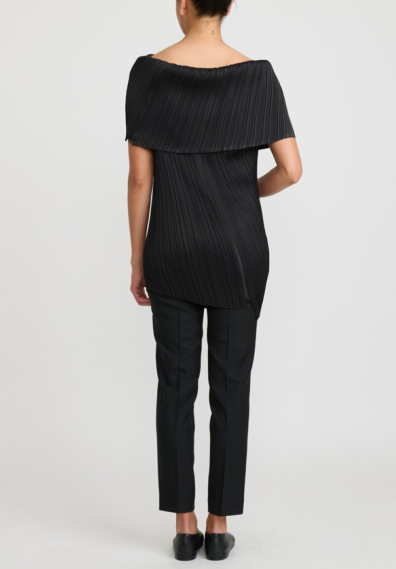 Issey Miyake Intangible Pleats Top in Black	