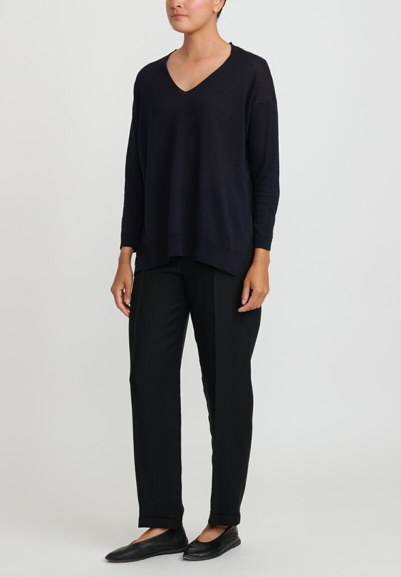 Antonelli Linen & Cotton Gates V-Neck Sweater in Black