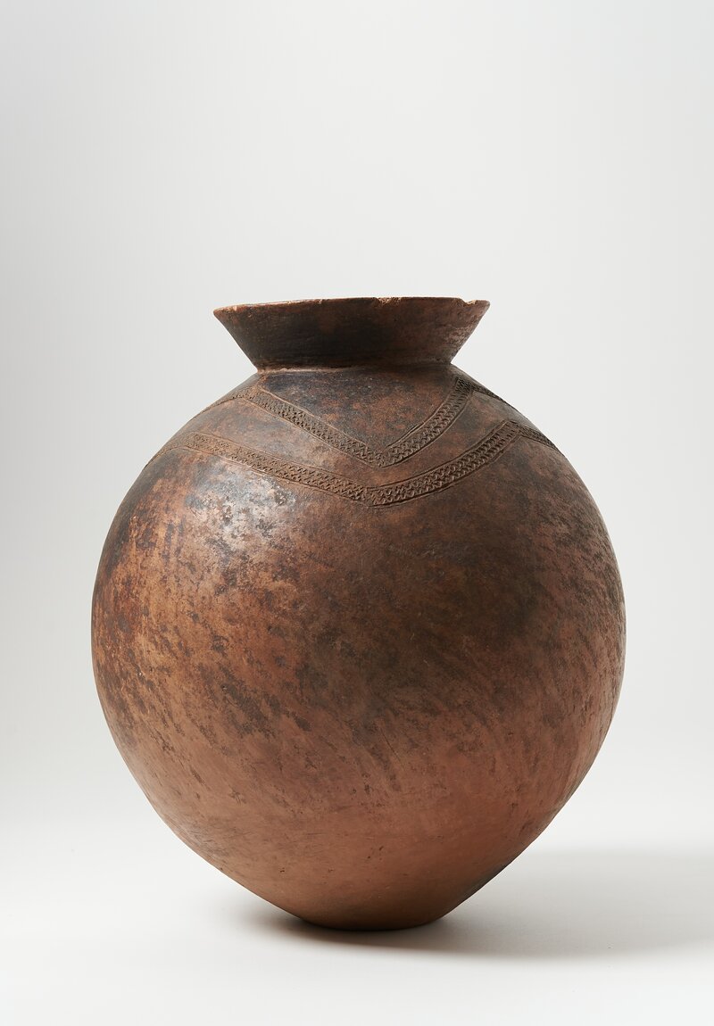 Vintage Terracotta Ovoid Vessel from the Dakari of Burkina Faso	