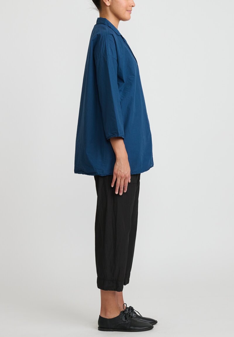 Album di Famiglia Tissue Cotton Loose Notched Collar Shirt in Navy Blue	