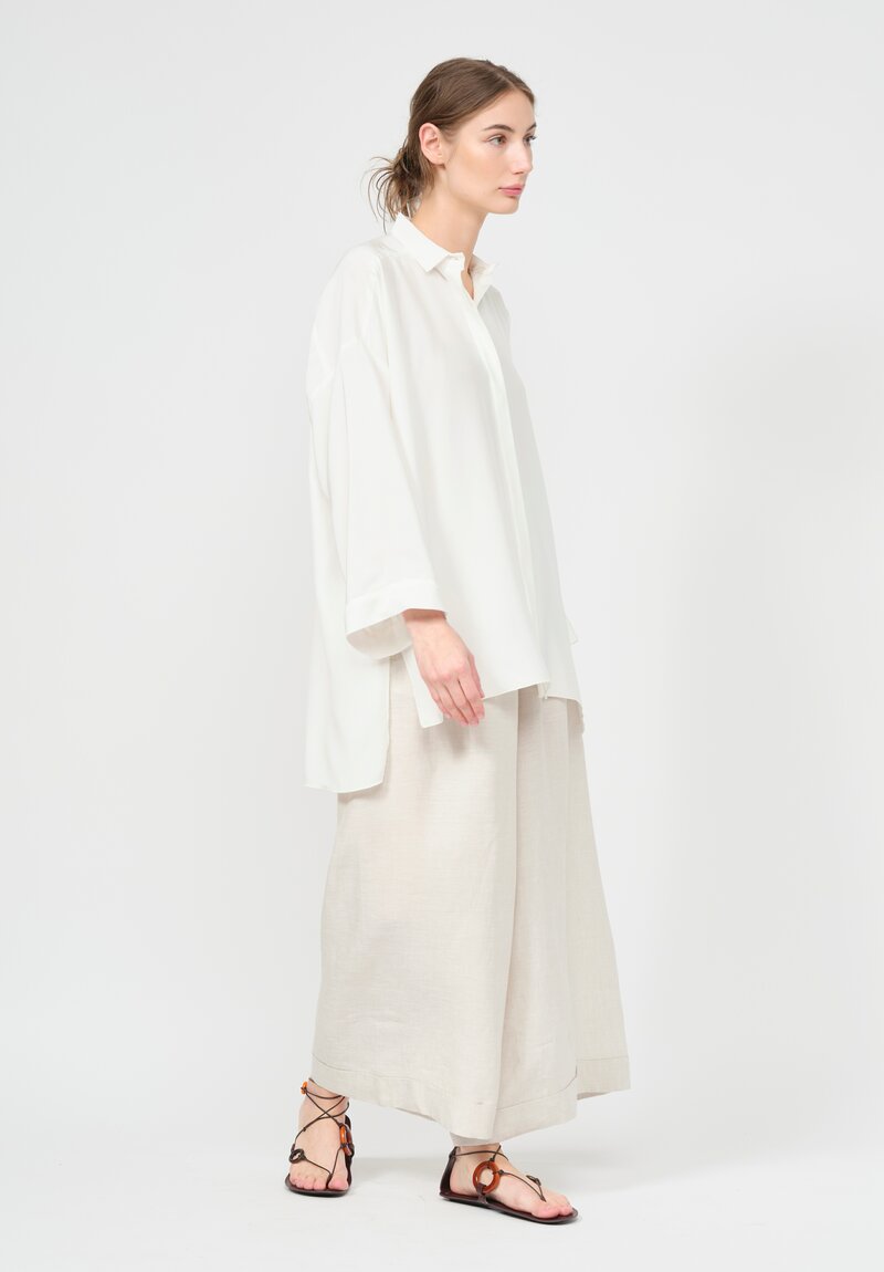 Shi Charmeuse Silk Oversized Shirt in White	