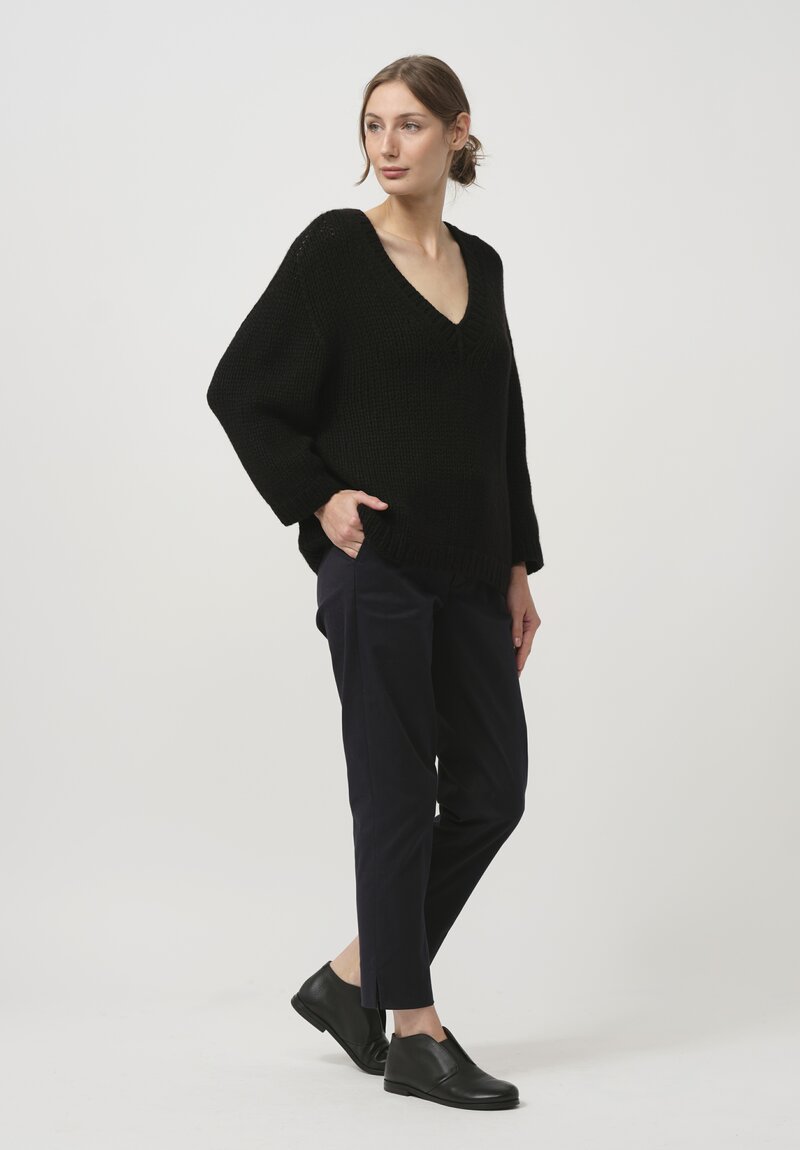 Wommelsdorff Hand Knit Cashmere Dara Sweater in Black	