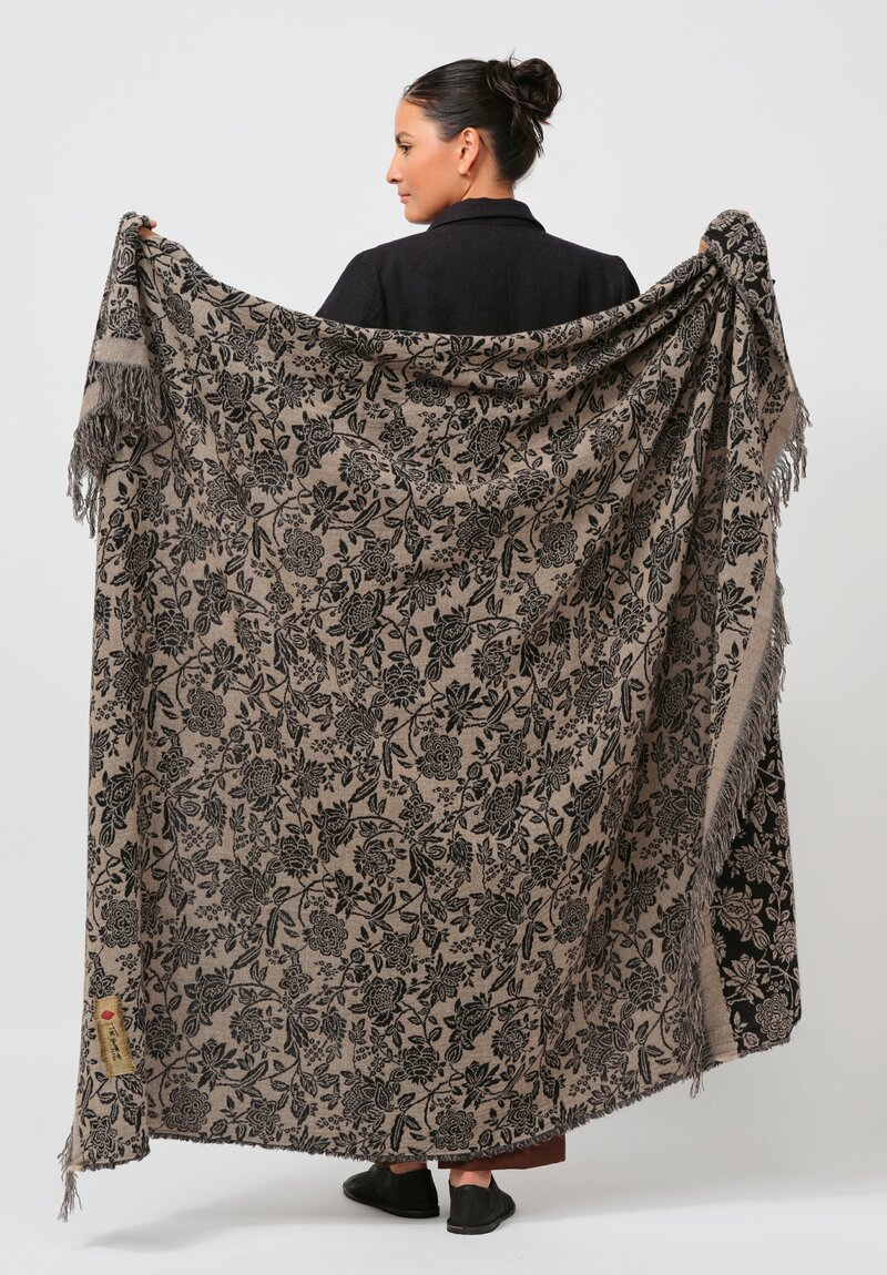 The House of Lyria Cashmere Lener Floral Shawl in Natural & Black	