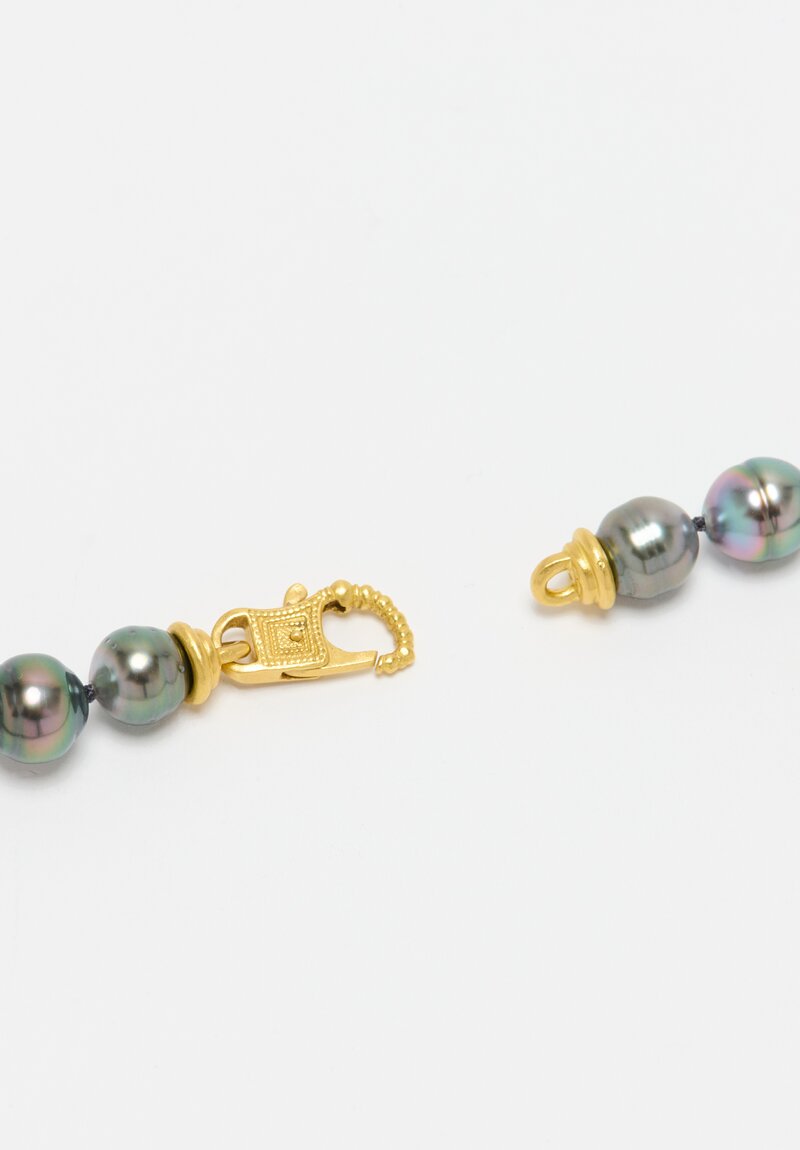 Prounis 22k, Tahitian Pearl Necklace with Fibula Clasp	
