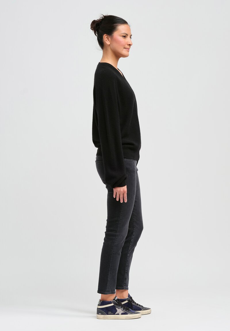 Frenckenberger Cashmere Mini V-Neck Sweater in Black	