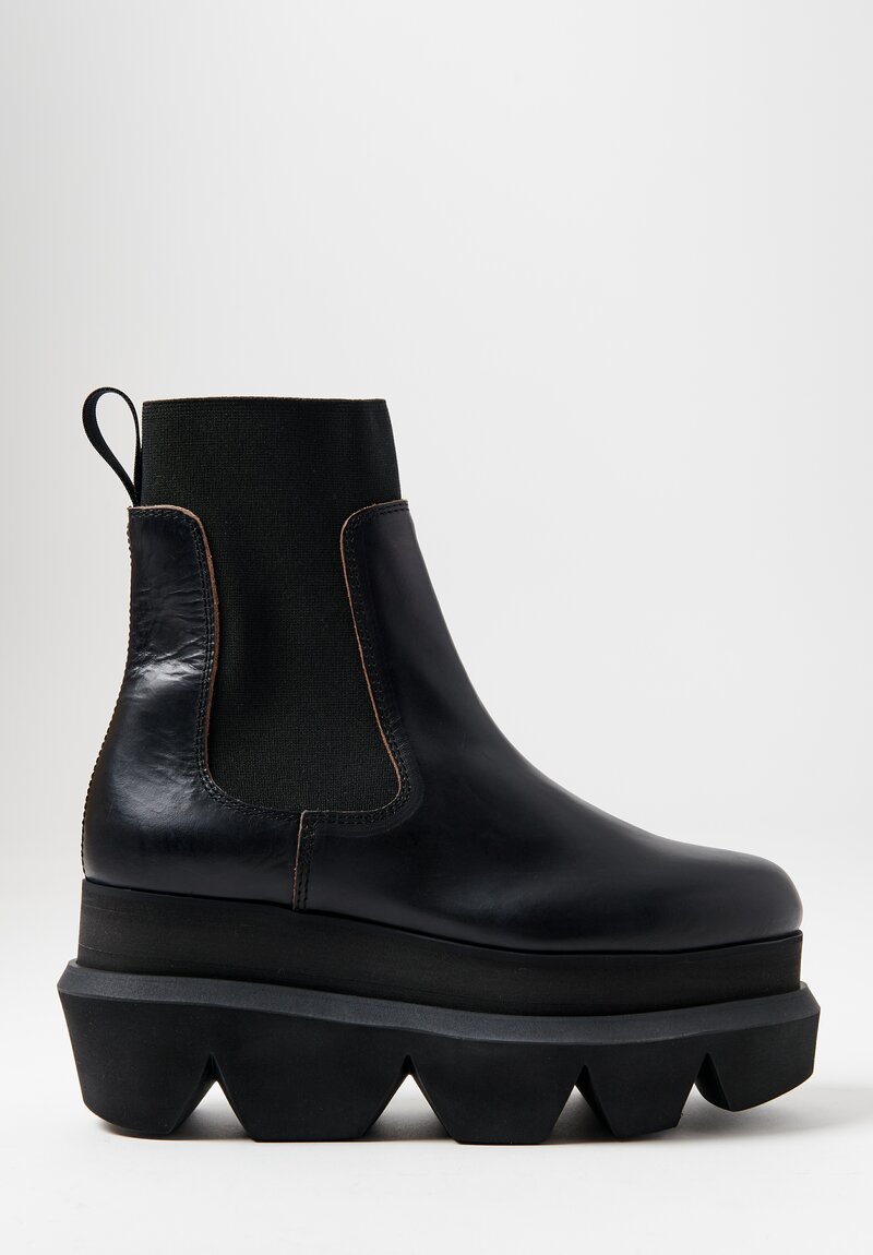 Sacai Leather Chelsea Platform Boots in Black