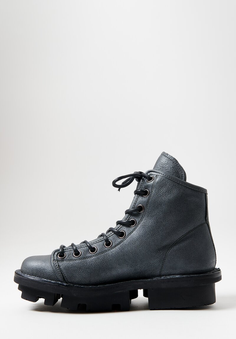 Trippen Leather Eiger Boot in Grey Black