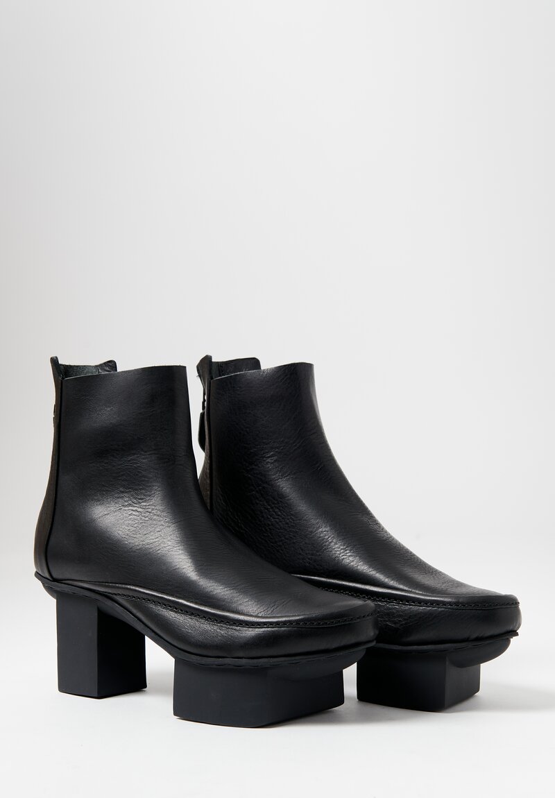 Trippen Leather Uplift Ankle Boot in Black