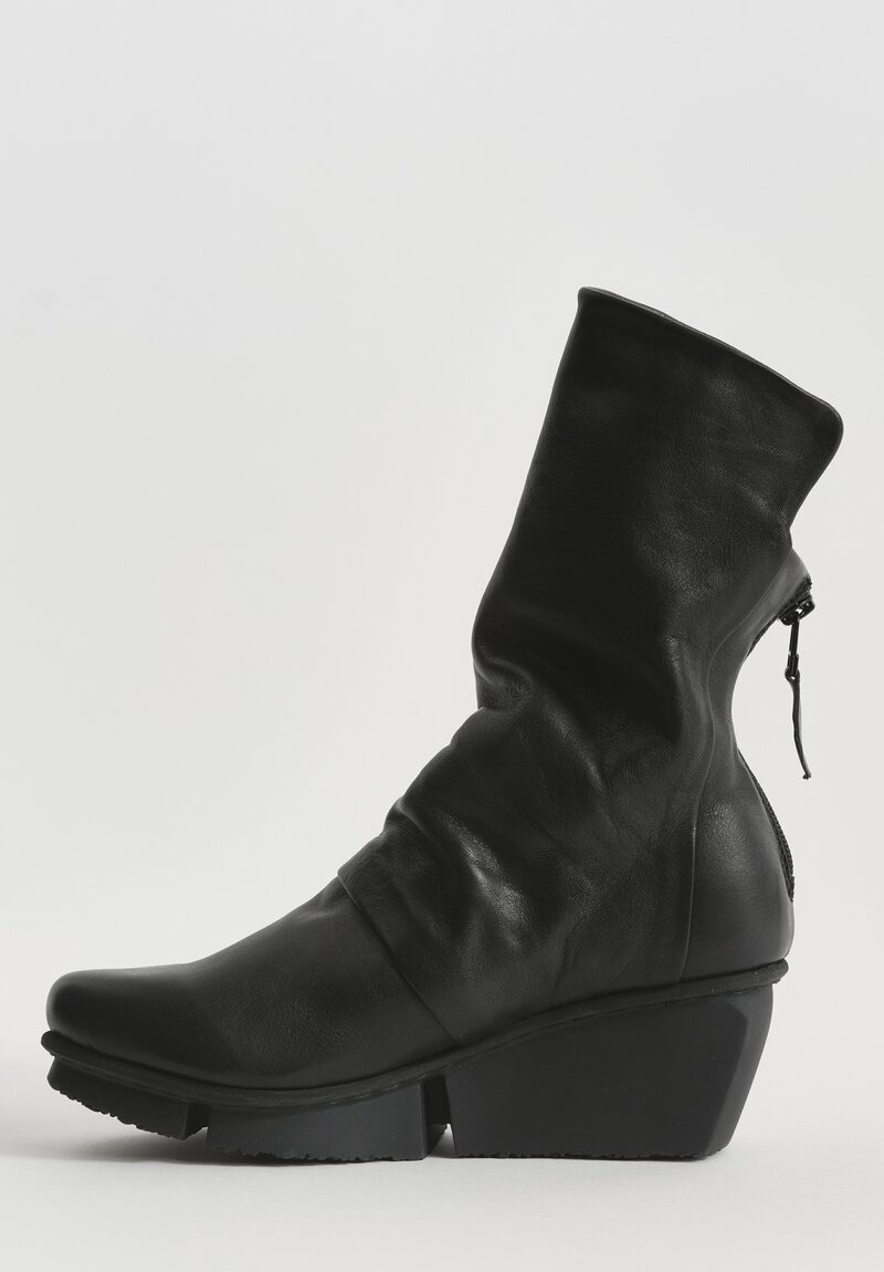 Trippen Mellow High Ankle Boot in Black	