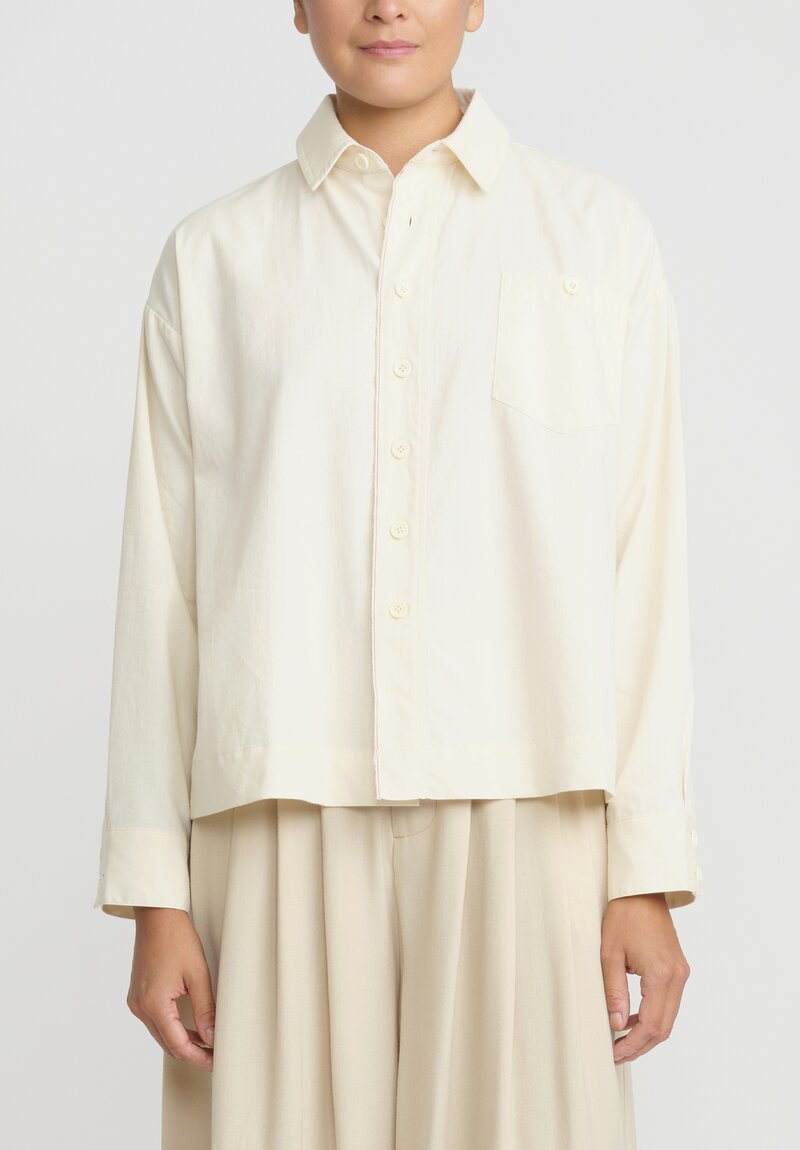 A Tentative Atlier Cotton Red Line Shirt in Natural	