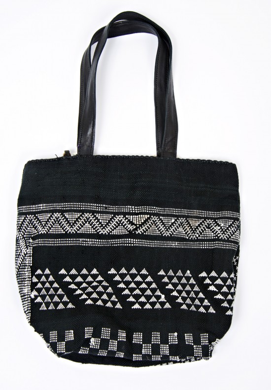 En Shalla Handbag in Black