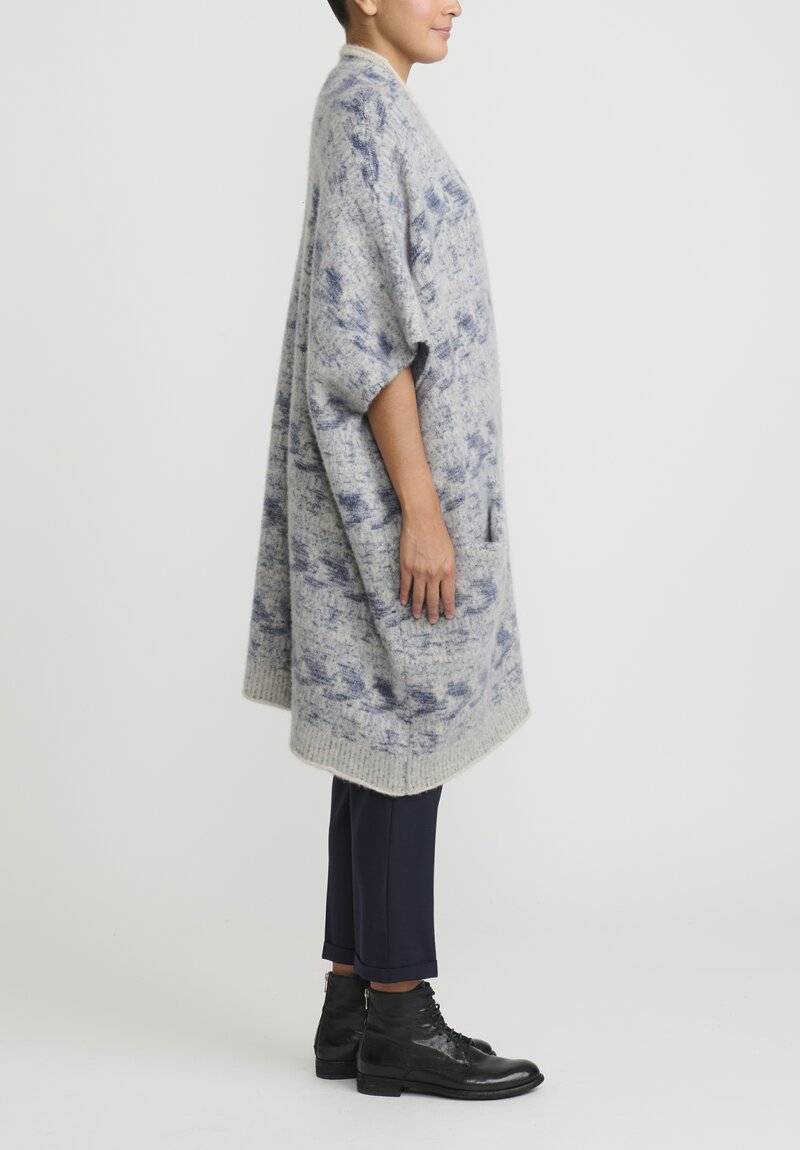 Lainey Keogh Cashmere Navajo Poncho in Oatmeal & Navy Blue	