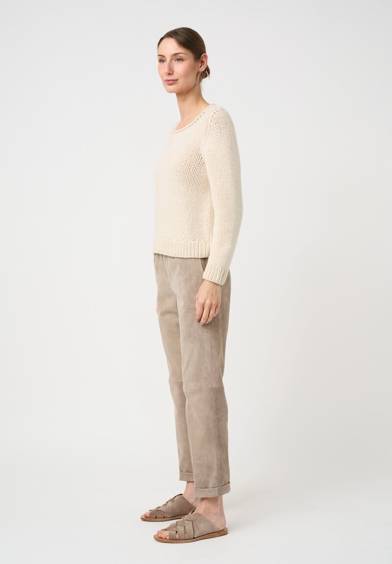 Wommelsdorff Hand-Knit Cashmere Cropped Lana Sweater in Natural Oatmeal