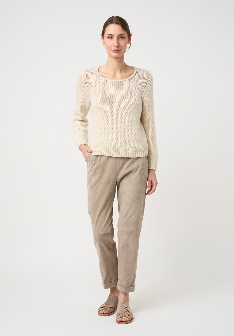 Wommelsdorff Hand-Knit Cashmere Cropped Lana Sweater in Natural Oatmeal