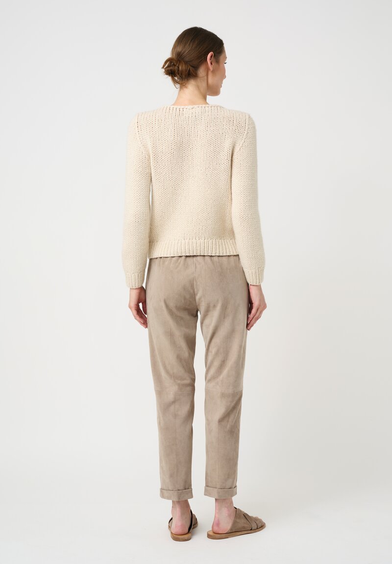 Wommelsdorff Hand-Knit Cashmere Cropped Lana Sweater in Natural Oatmeal