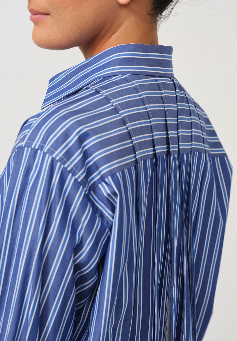 Sacai Cotton Poplin Collared Pleated Long-Sleeve Shirt in Striped Blue & White	