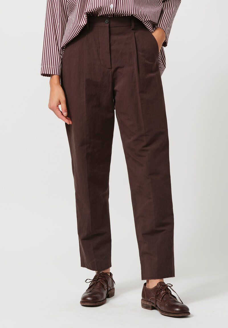 Bergfabel Cotton & Linen Farmer Pants in Chocolate	