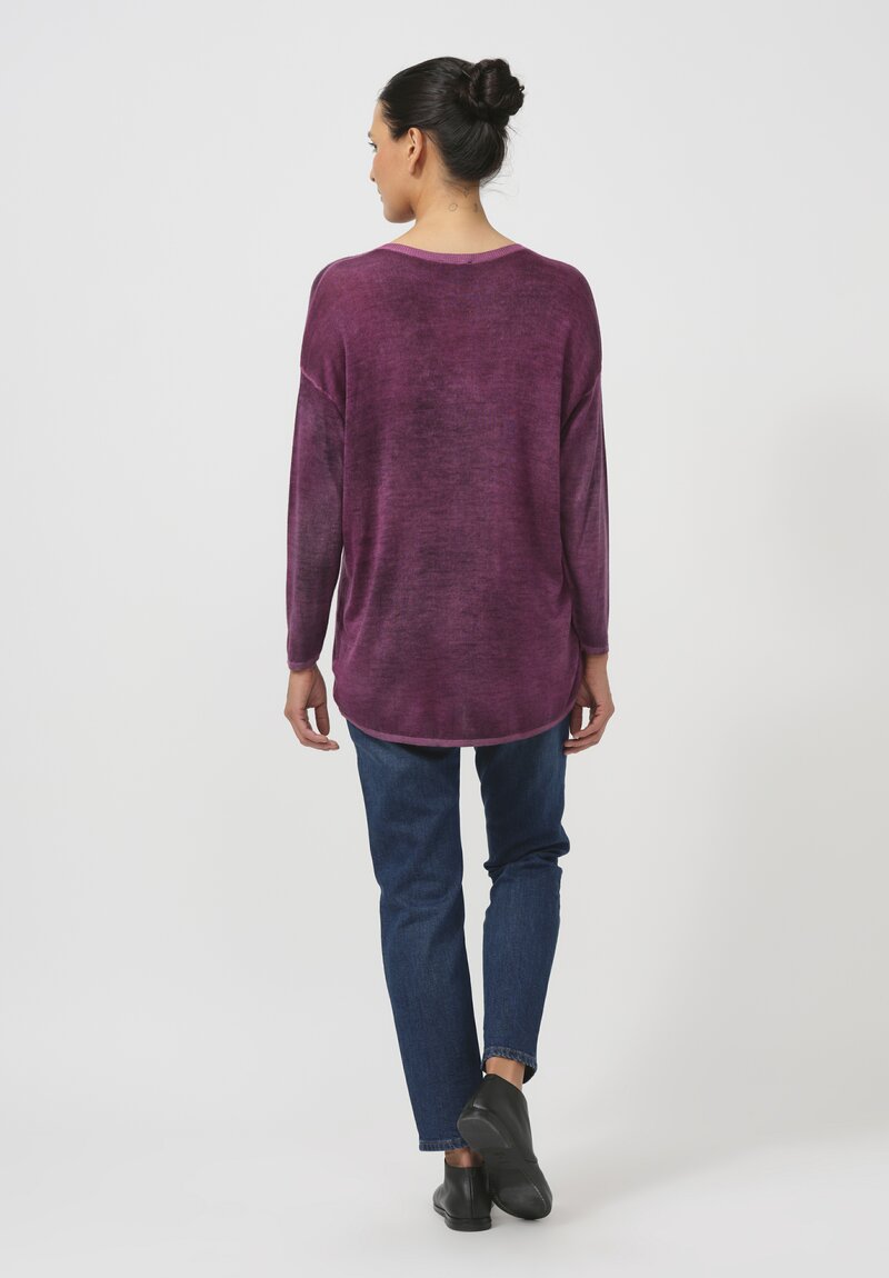 Avant Toi Cashmere & Silk Hand-Painted V-Neck Sweater in Nero Clematis Purple	