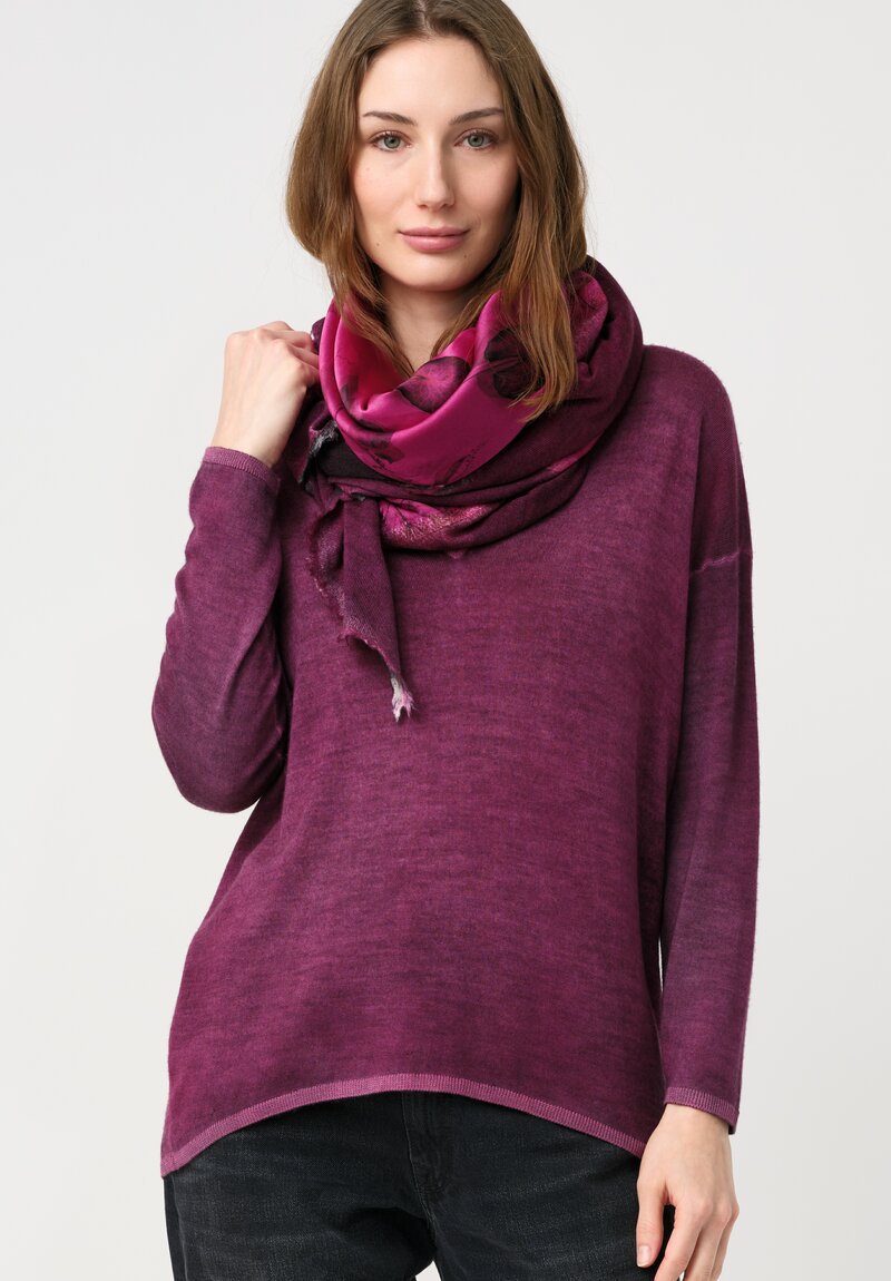 Avant Toi Cashmere & Silk Hand-Painted V-Neck Maglia Sweater in Nero & Clematis Purple