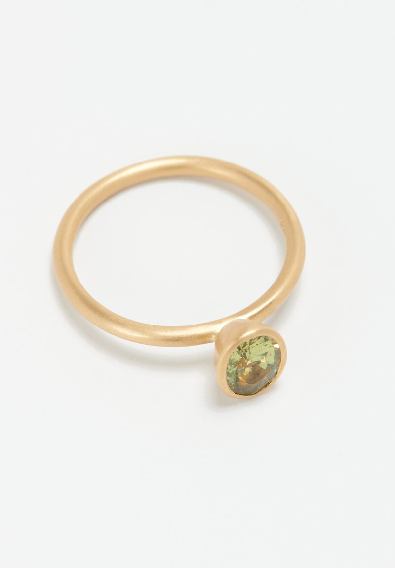 Kimberly Collins 18K Pale Green Sapphire Yumdrop Ring .92 Ct	