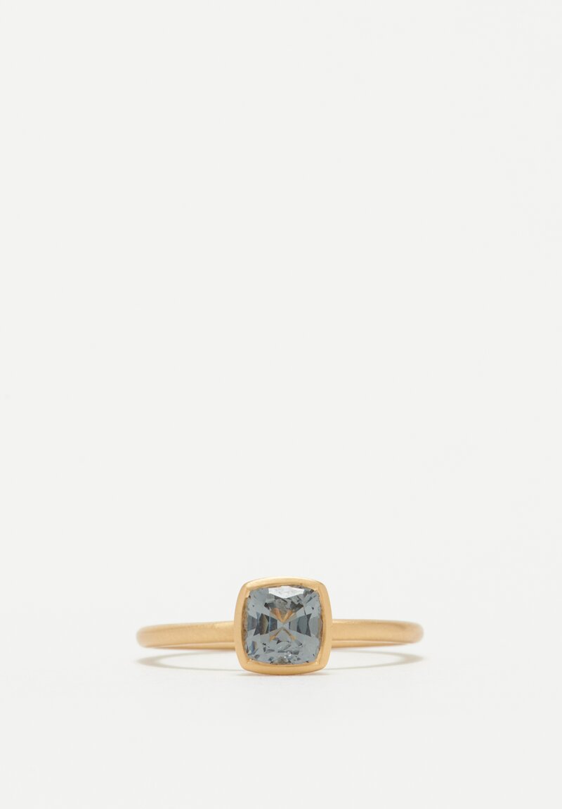 Kimberly Collins 18K Grey Spinel Yumdrop Ring .88 Ct	