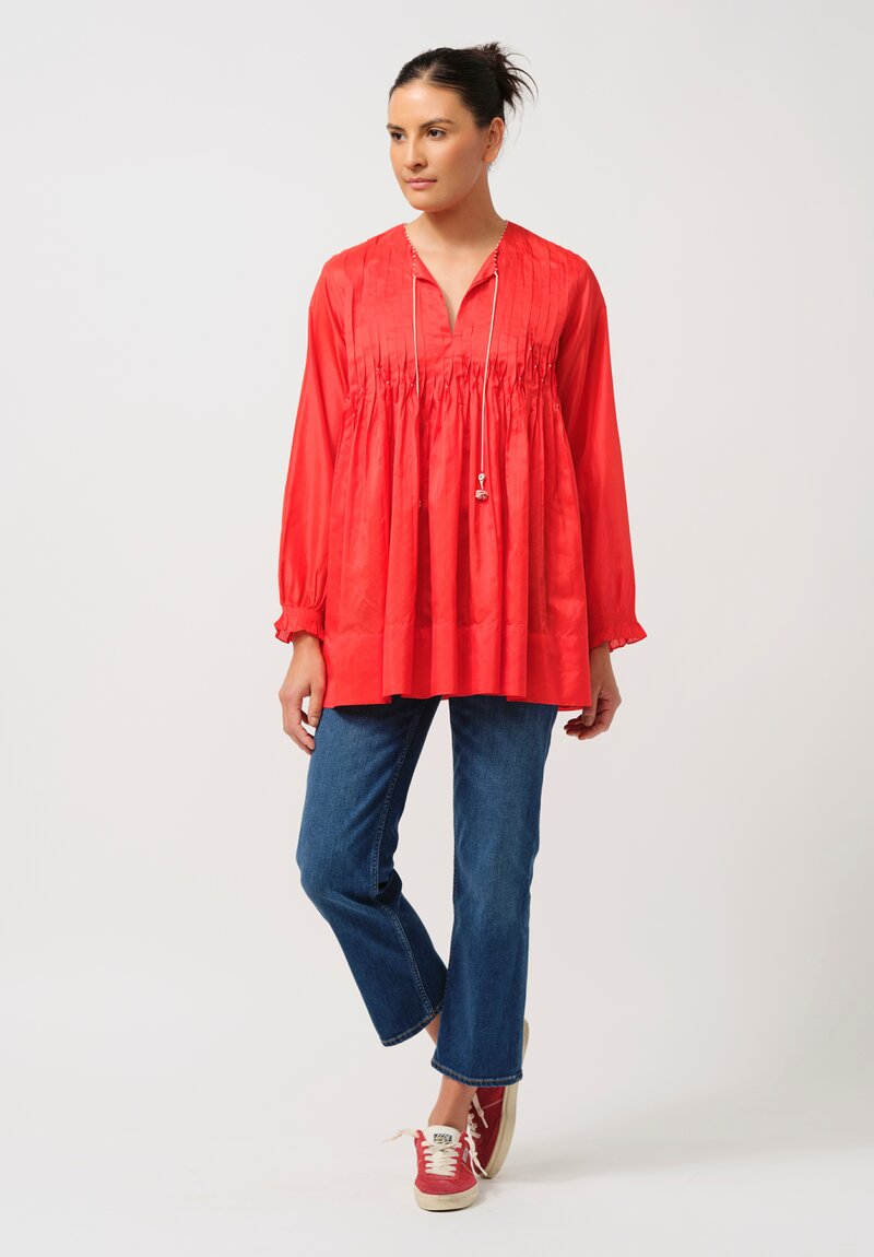 Péro Silk Pintuck Top in Red