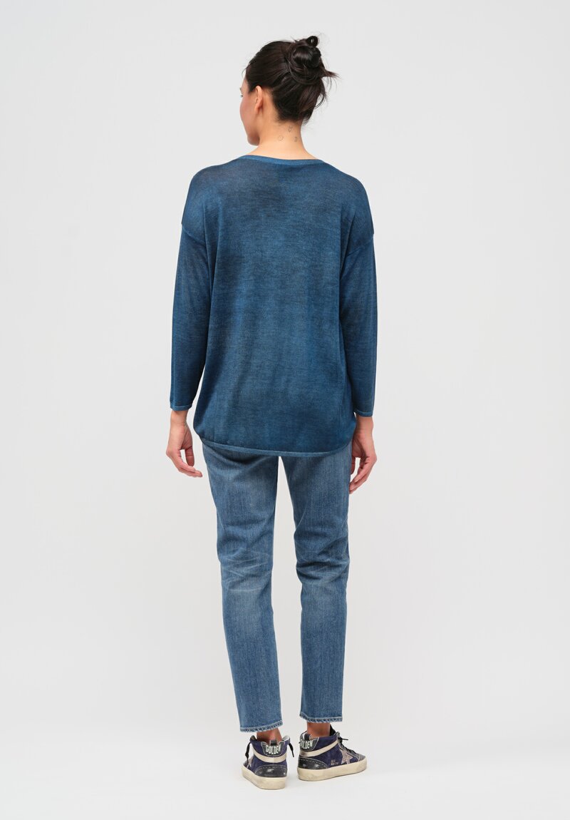 Avant Toi Hand-Painted Cashmere & Silk V-Neck Sweater in Nero Nigella Blue	