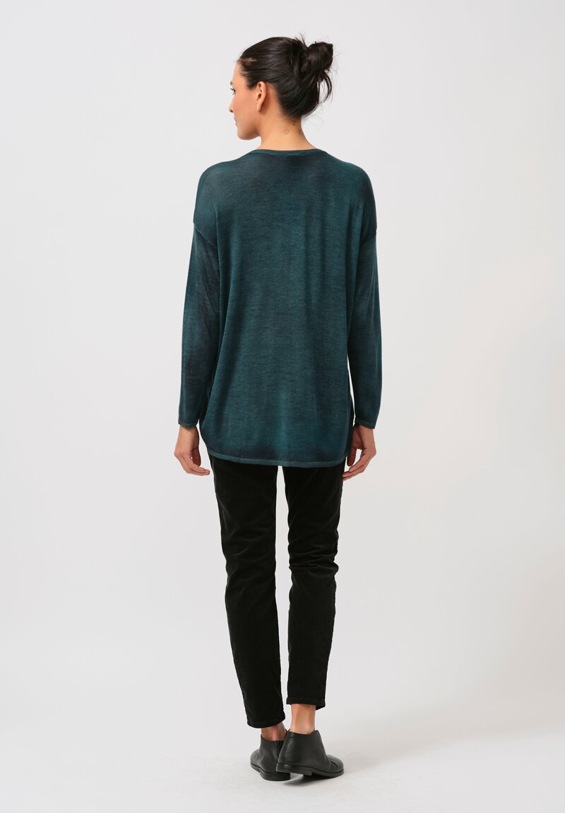 Avant Toi Cashmere & Silk Hand-Painted V-Neck Sweater in Nero Provence Green	