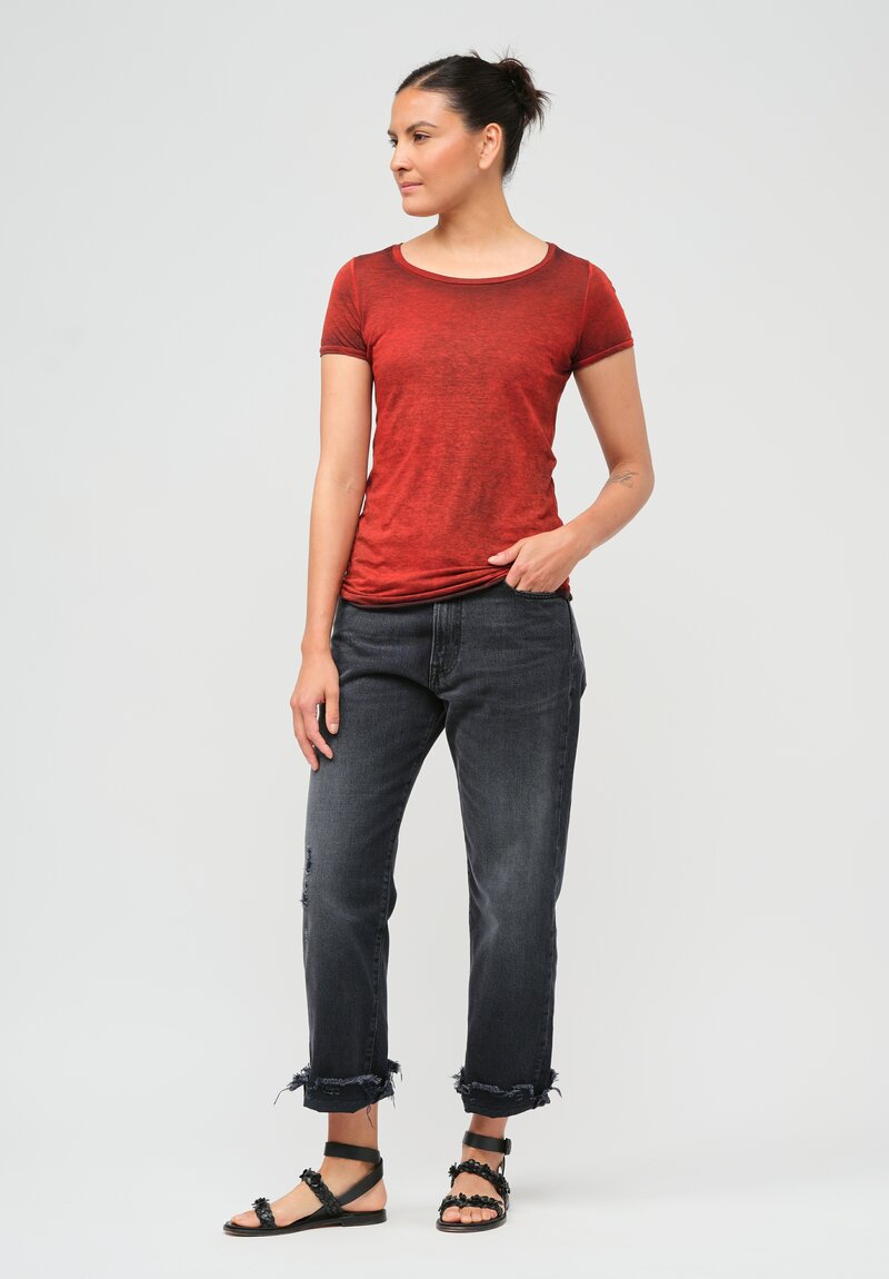 Avant Toi Hand-Painted Cotton Round-Neck Short Sleeve T-Shirt in Nero Camelia Red	