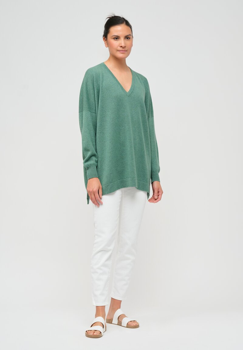 Hania New York Cashmere Marley V-Neck Sweater in Strath Green	