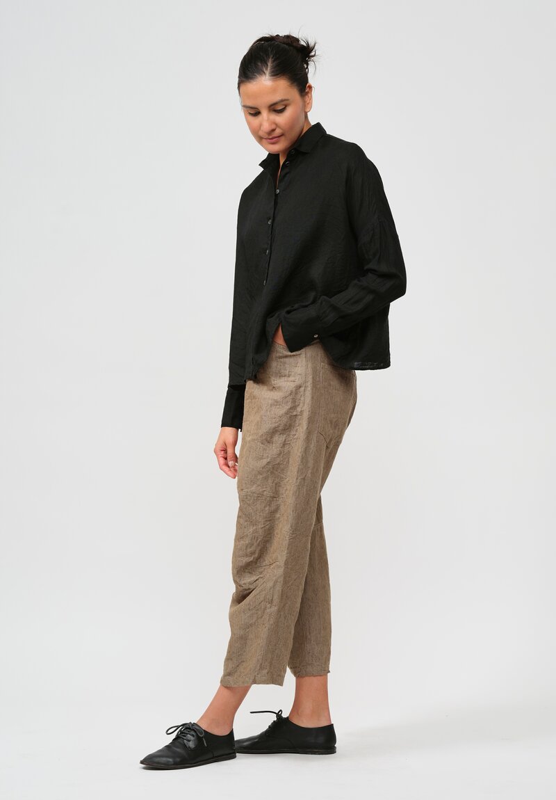 Forme d'Expression Woven Linen Squared Shirt in Black	