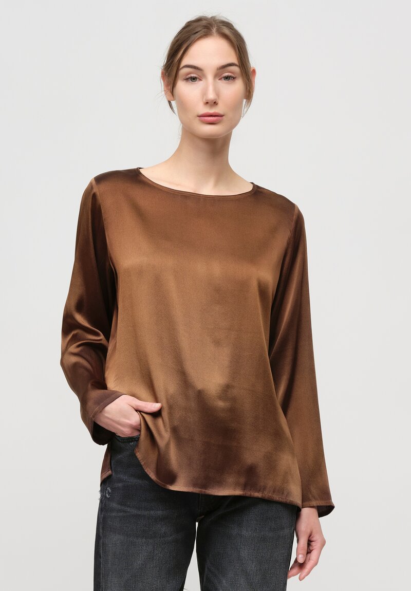 Avant Toi Hand Painted Silk Lunga Barchetta Top in Nero Sughero Brown	