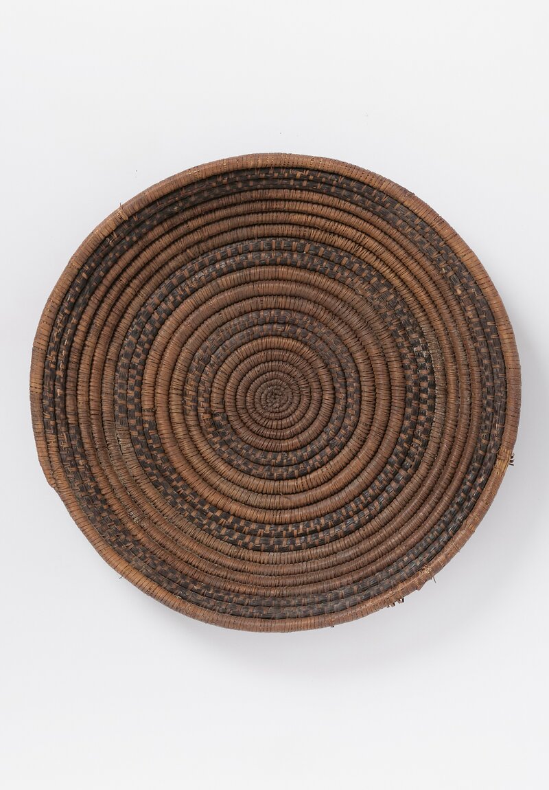 Antique and Vintage Rwandan Tutsi Tribe Circular Pattern Flat Fibre Basket	