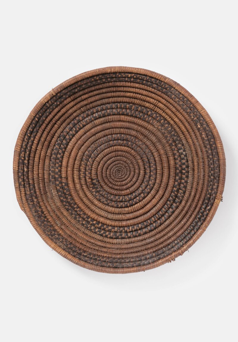 Antique and Vintage Rwandan Tutsi Tribe Circular Pattern Flat Fibre Basket	