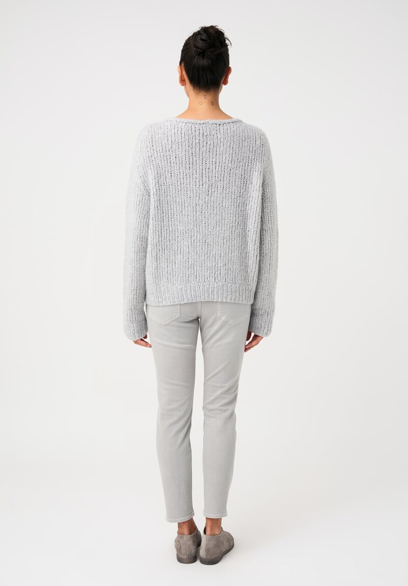 Wommelsdorff Cashmere & Silk Hand-Knit Faye Scooped Neck Sweater in Dust Grey