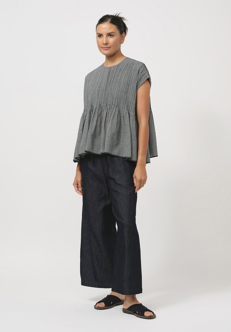 Maison De Soil Cotton Random Pleats Shirt in White & Black	