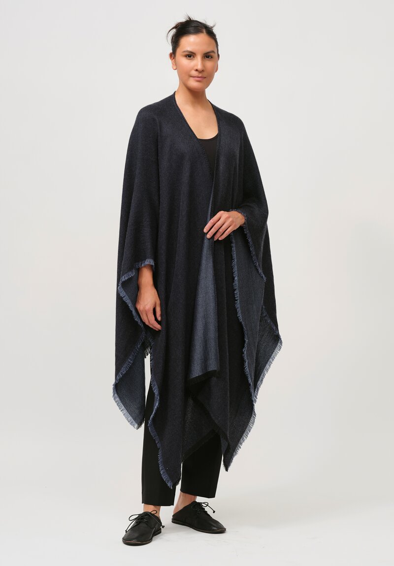 Alonpi Cashmere & Silk Lightweight Peonia Poncho in Navy Blue	