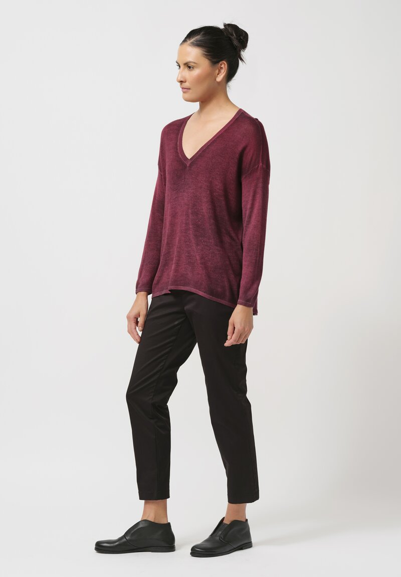 Avant Toi Cashmere & Silk Hand-Painted V-Neck Sweater in Nero Wine Red