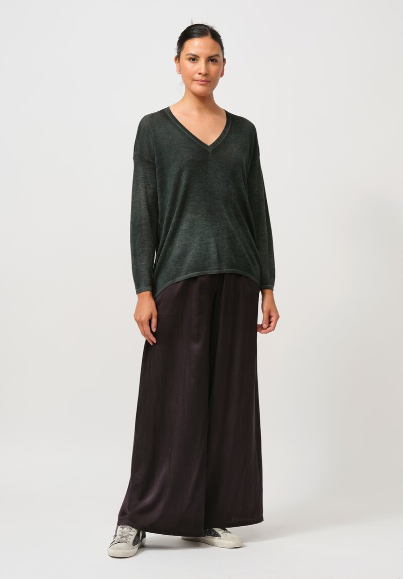 Avant Toi Cashmere & Silk Hand-Painted V-Neck Sweater in Nero Rosco Green	