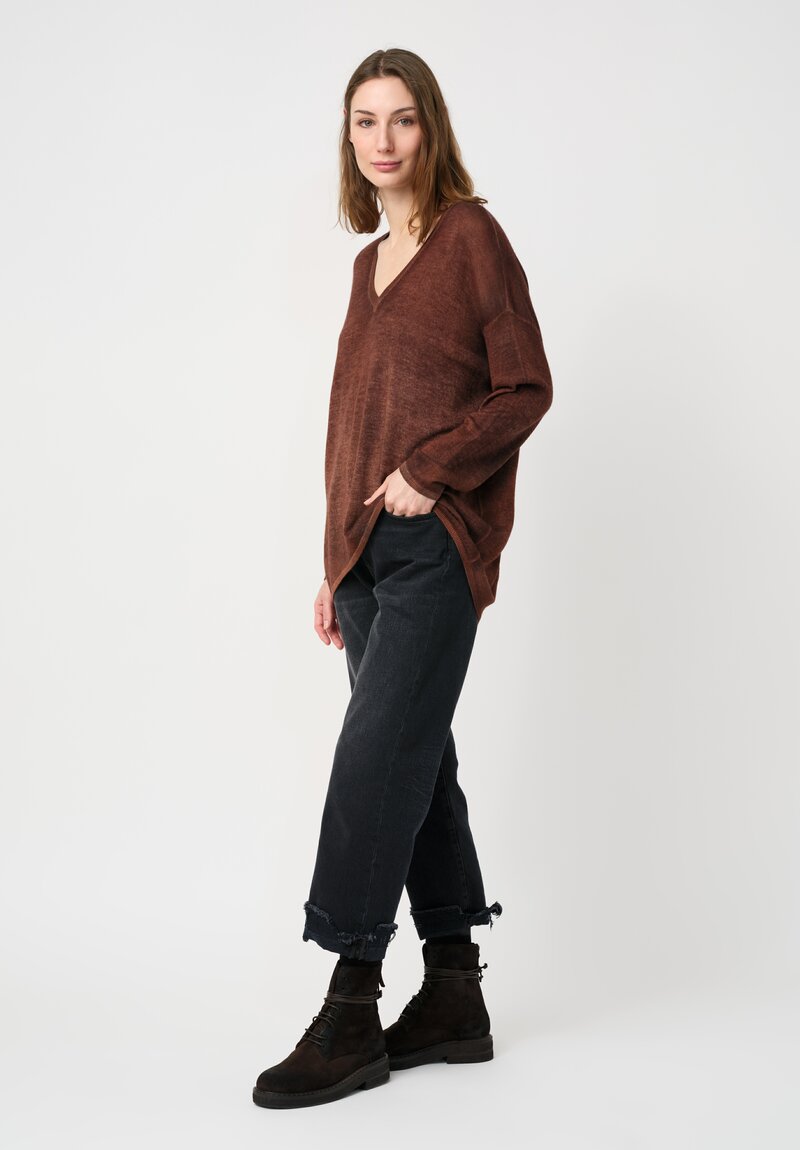 Avant Toi Cashmere & Silk Hand-Painted Maglia V-Neck Sweater in Nero & Cuoio Brown