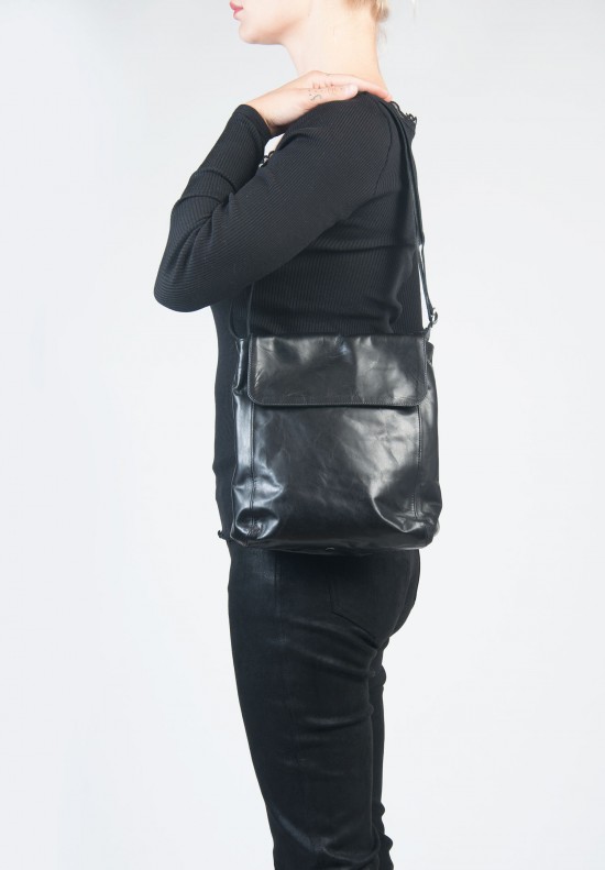 M0851 Postman Bag in Black Leather