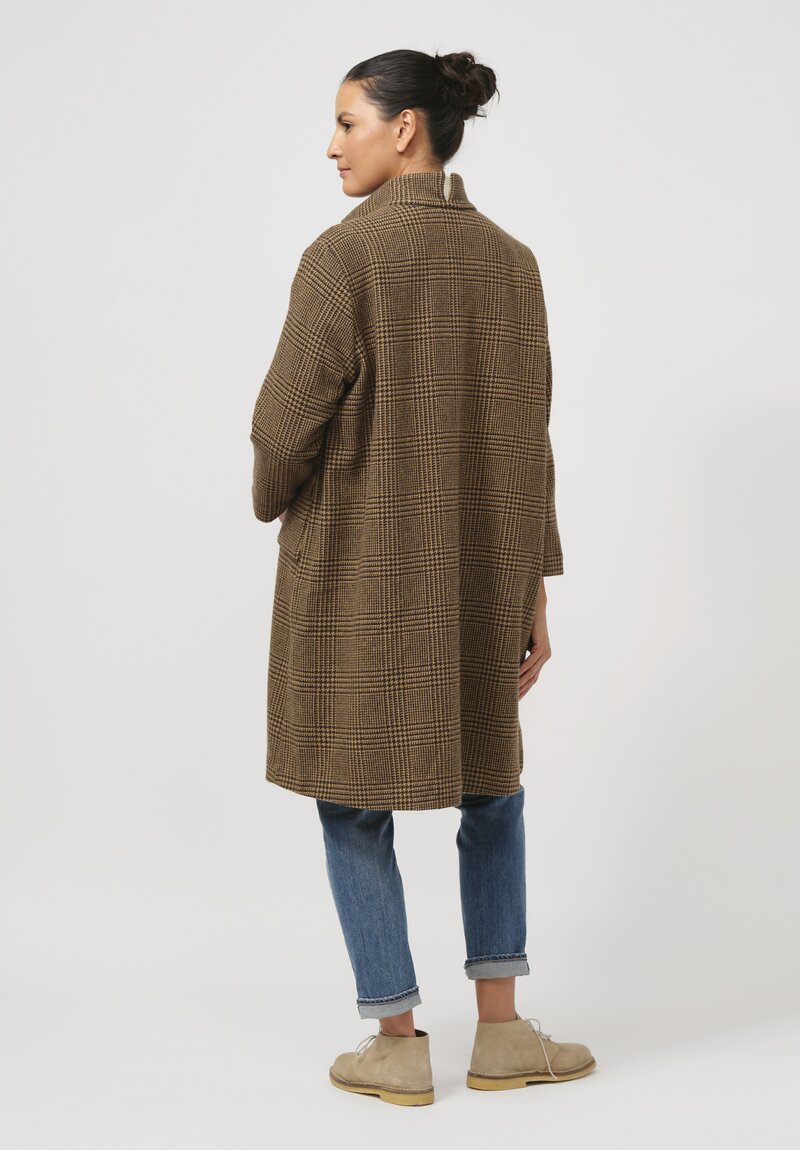 Daniela Gregis Houndstooth Punto Coat in Natural & Marrone Brown	