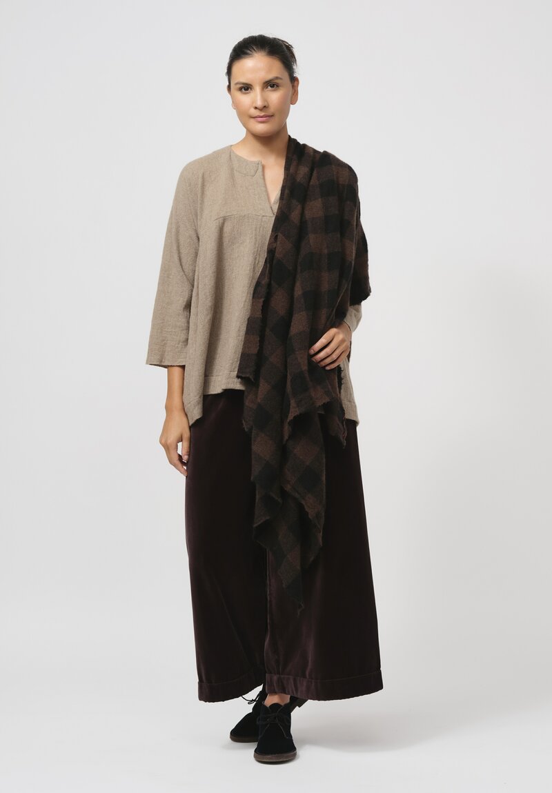 Daniela Gregis Washed Cashmere Checkered Scialle Scarf in Nero Marrone Brown	