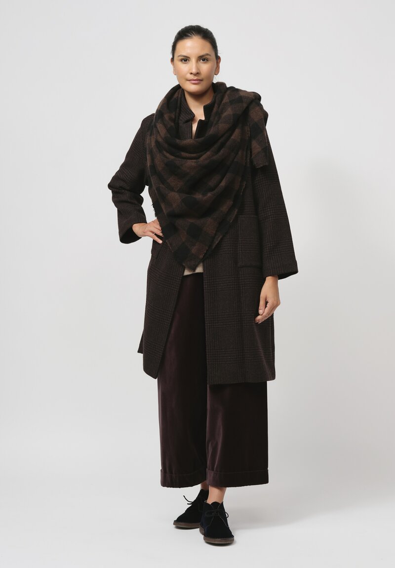 Daniela Gregis Washed Cashmere Checkered Scialle Scarf in Nero Marrone Brown	